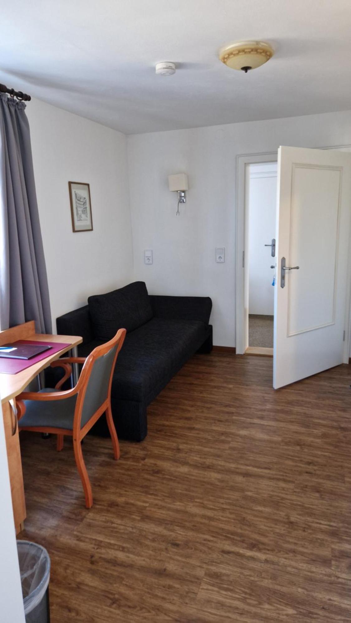 Hotel Garni Demmel & Cie Rohrsheim Экстерьер фото